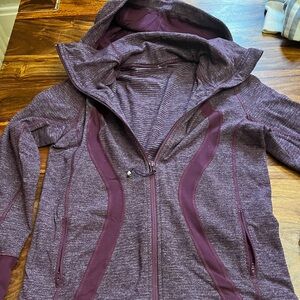 Lululemon zip hoodie. No tags, size 8-10.